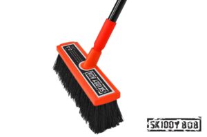 SkiddyBob telescopic broom