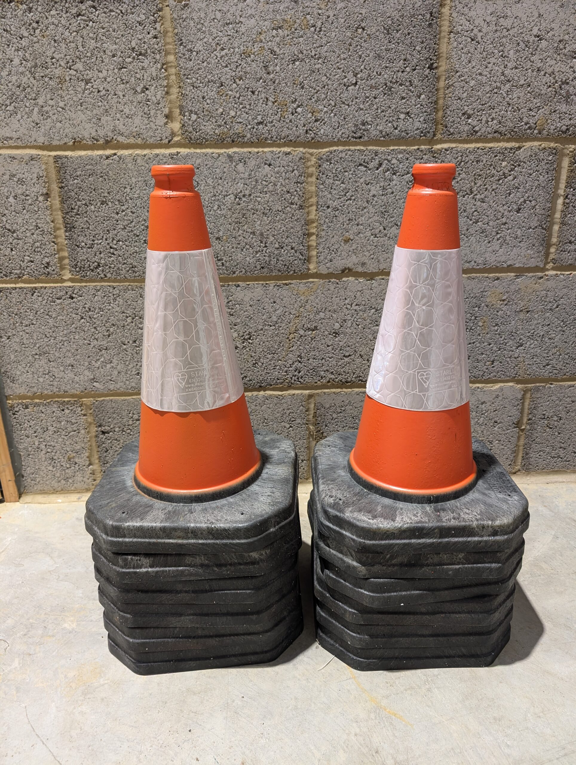 12 melba cones